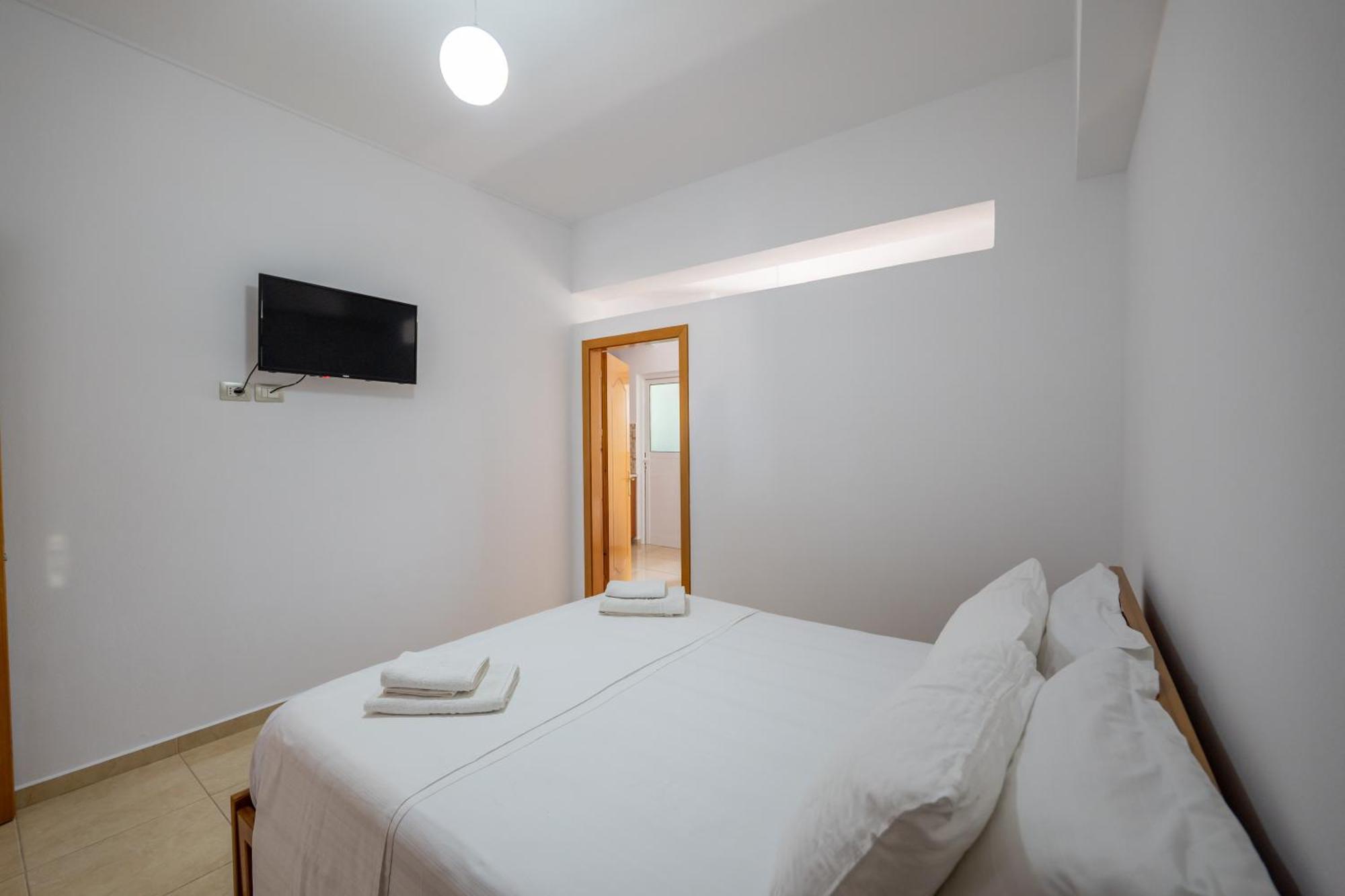 Aleksander Aparthotel Ksamil Exterior photo