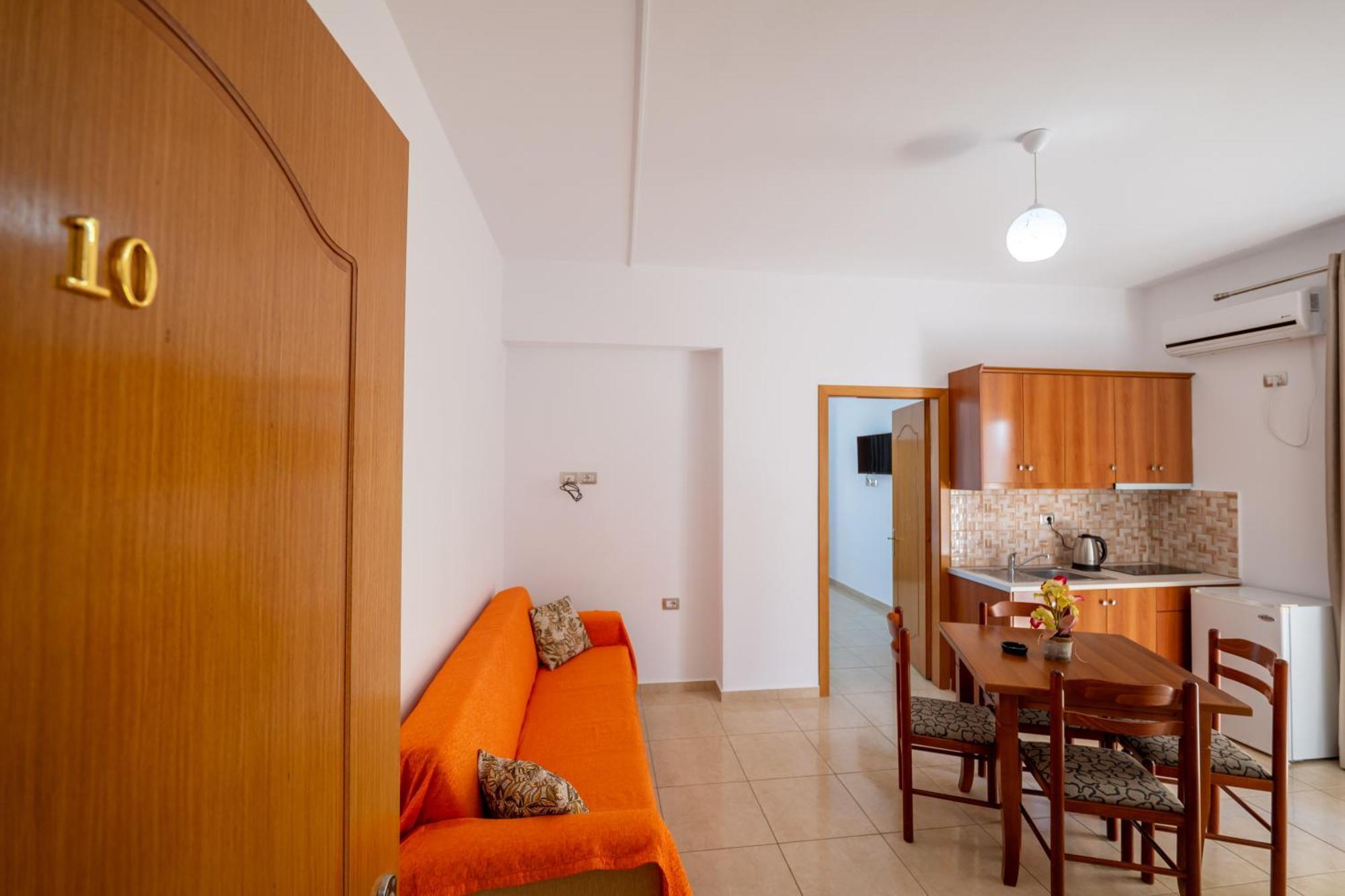 Aleksander Aparthotel Ksamil Exterior photo